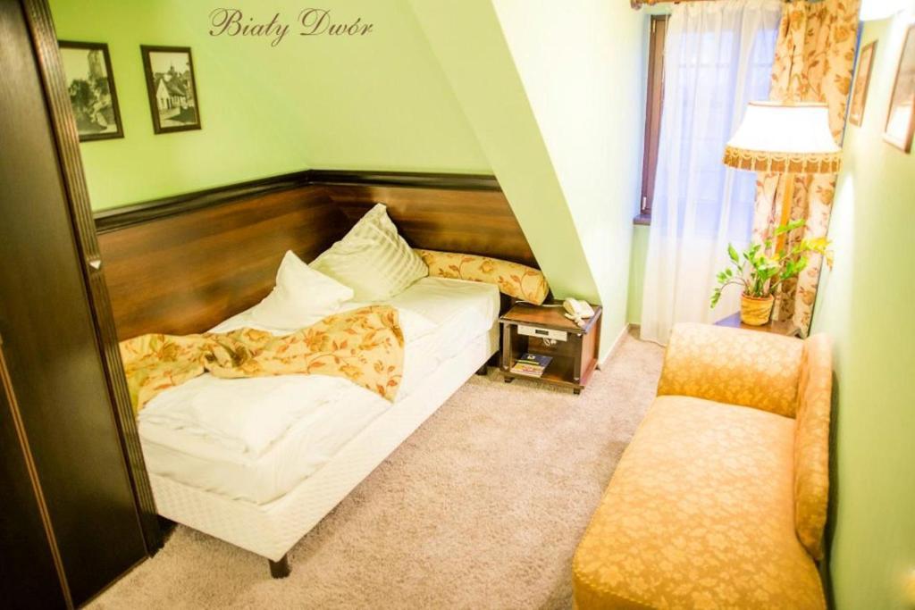 Bialy Dwor Bed & Breakfast Kwidzyn Room photo
